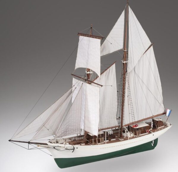 La Belle Poule, French Navy Schooner