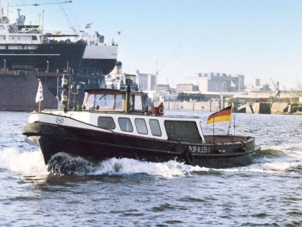 Felix Hamburg Harbor Launch